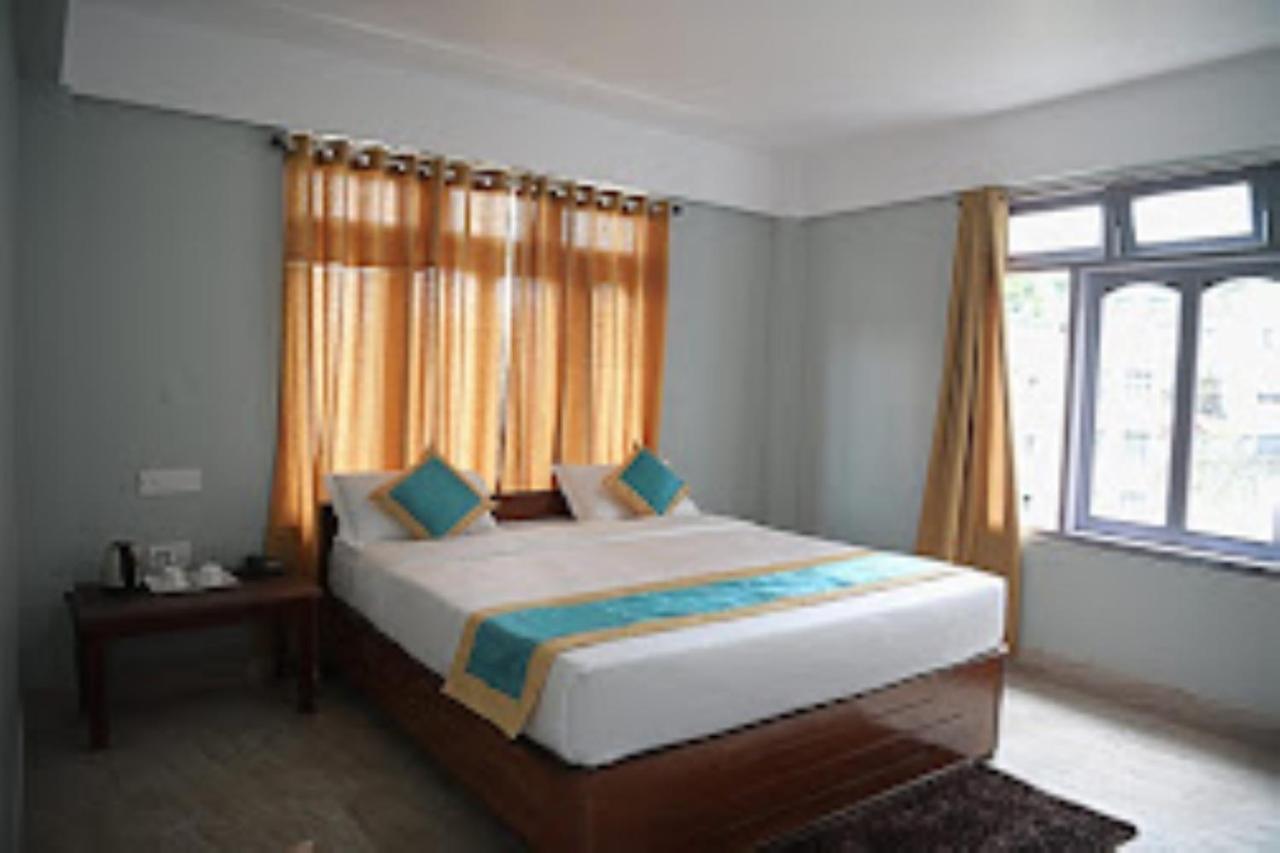 Hotel Tawang Heights , タワン エクステリア 写真